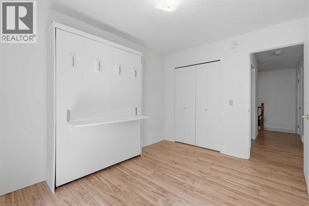 30 Sandarac Circle NW, Calgary, Alberta  T3K 3G7 - Photo 24 - A2334361