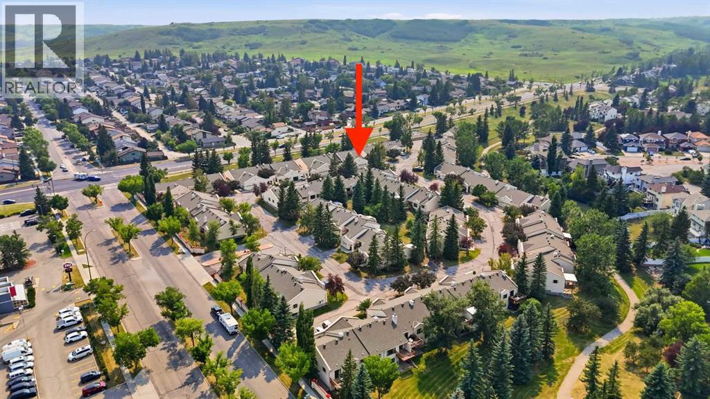30 Sandarac Circle NW, Calgary, Alberta  T3K 3G7 - Photo 44 - A2334361