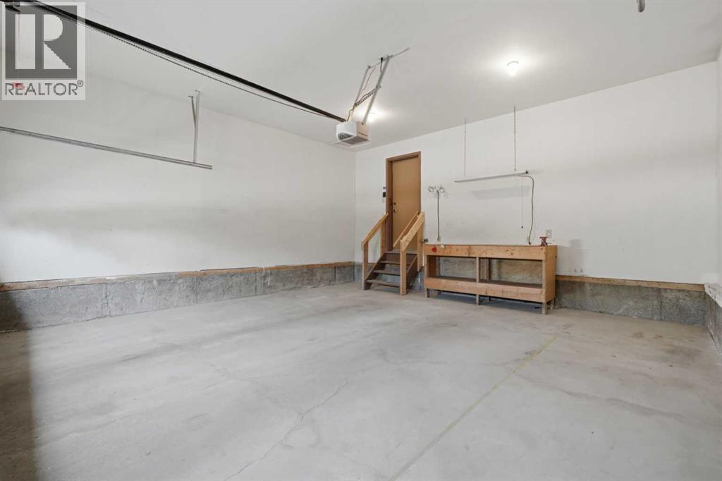 30 Sandarac Circle NW, Calgary, Alberta  T3K 3G7 - Photo 38 - A2334361