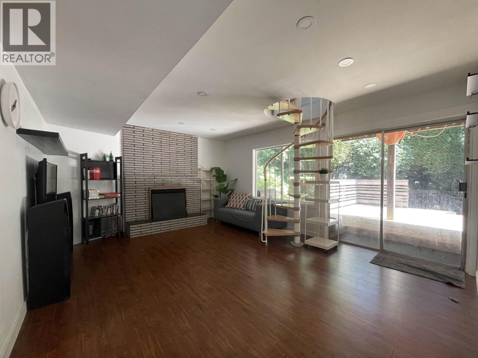 6570 Madrona Crescent, West Vancouver, British Columbia  V7W 2J8 - Photo 20 - R3152173