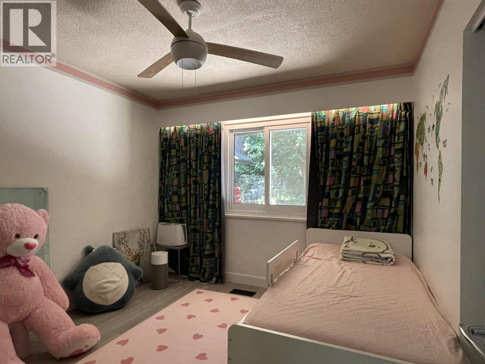 6570 Madrona Crescent, West Vancouver, British Columbia  V7W 2J8 - Photo 17 - R3152173