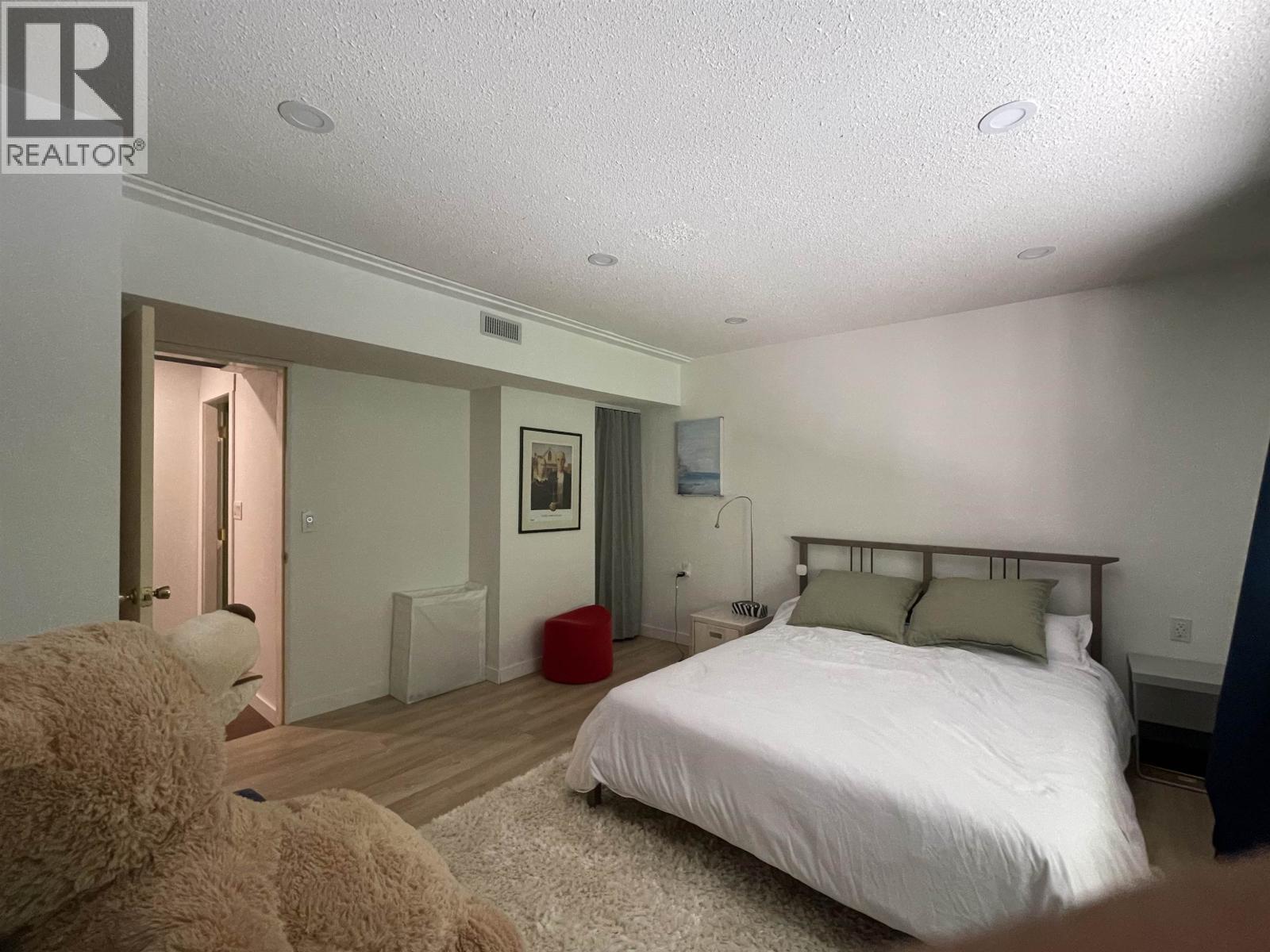 6570 Madrona Crescent, West Vancouver, British Columbia  V7W 2J8 - Photo 24 - R3152173