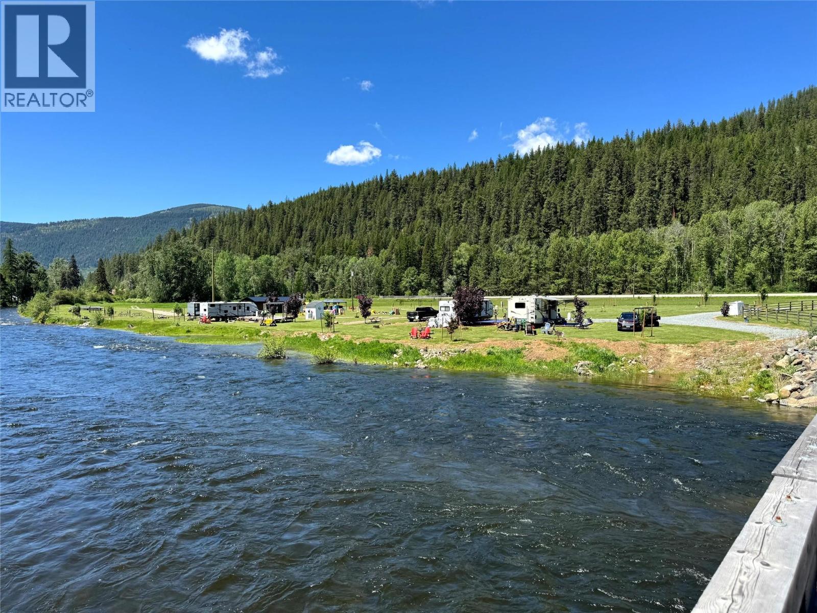 8623 3/95 Highway, Yahk, British Columbia  V0B 2P0 - Photo 47 - 10350306