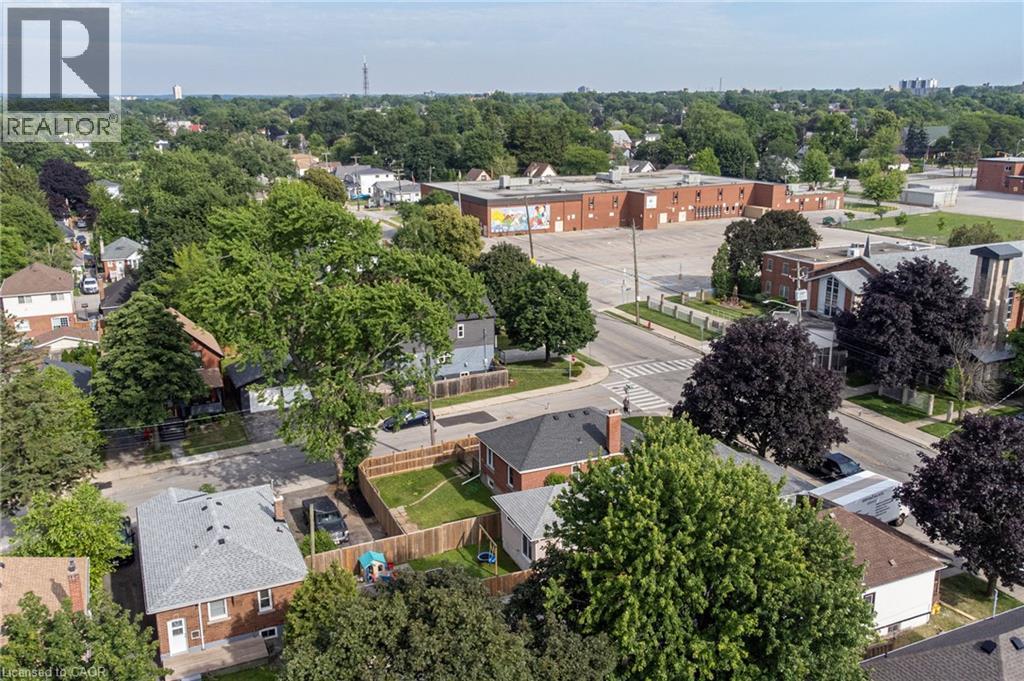 47 Brucedale Avenue E, Hamilton, Ontario  L9A 1N1 - Photo 46 - 40853239