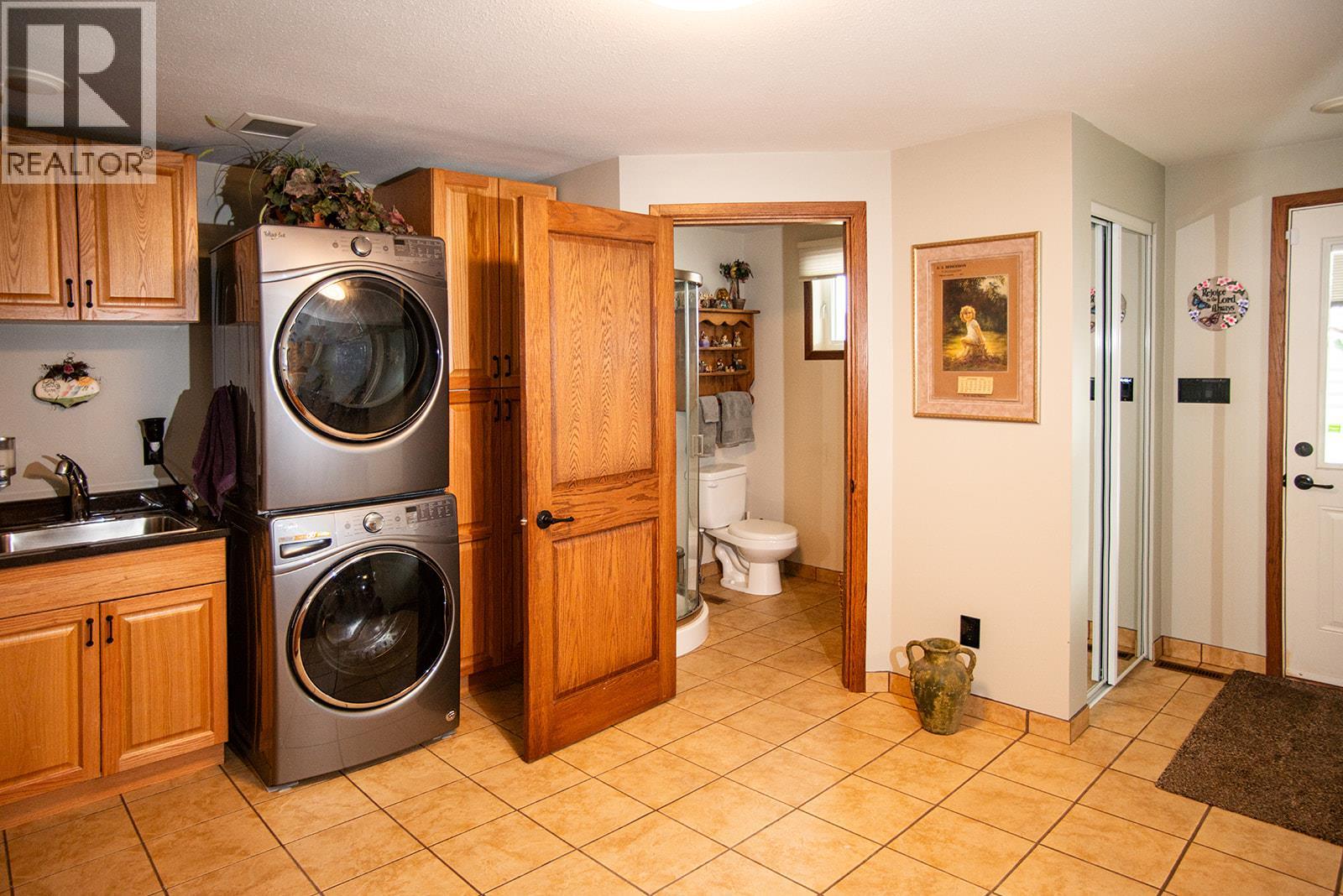 3622-3632 208 Road, Dawson Creek, British Columbia  V1G 5A1 - Photo 12 - 10388954
