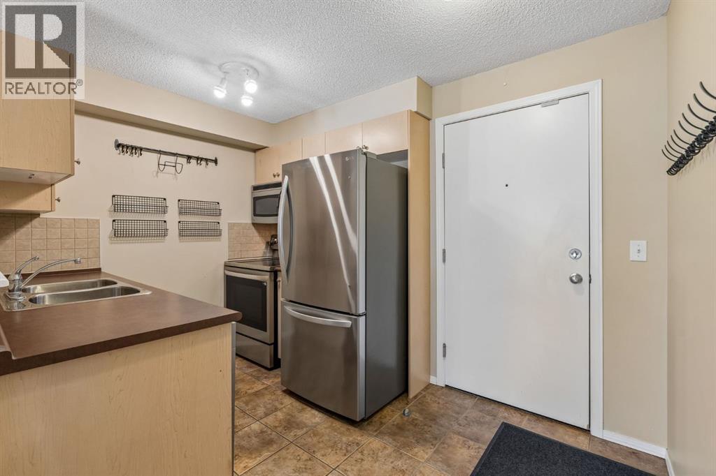 1305, 8 Bridlecrest Drive SW, Calgary, Alberta  T2Y 0H6 - Photo 10 - A2334596