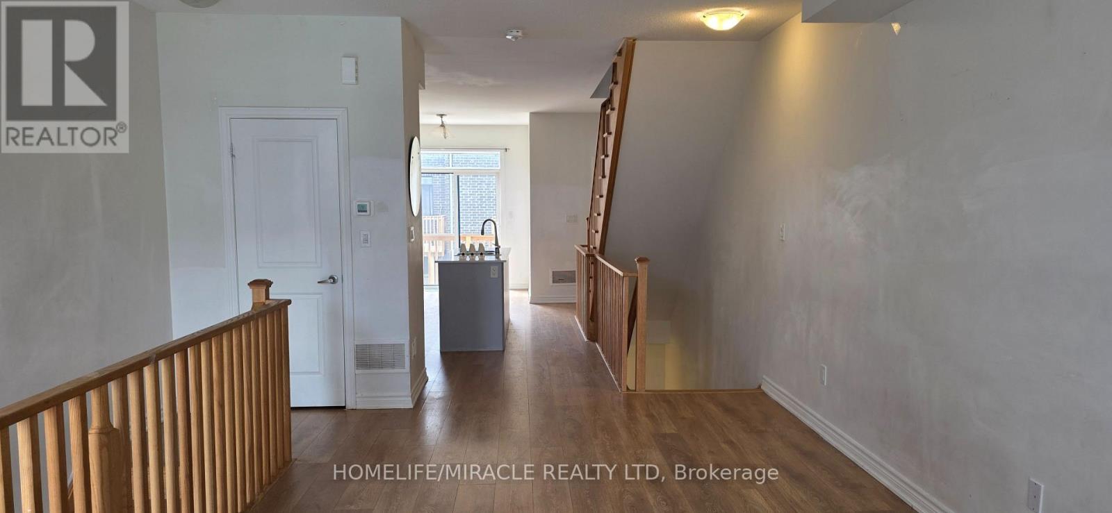 783 Kootenay Path, Oshawa, Ontario  L1H 0A7 - Photo 2 - E13628640