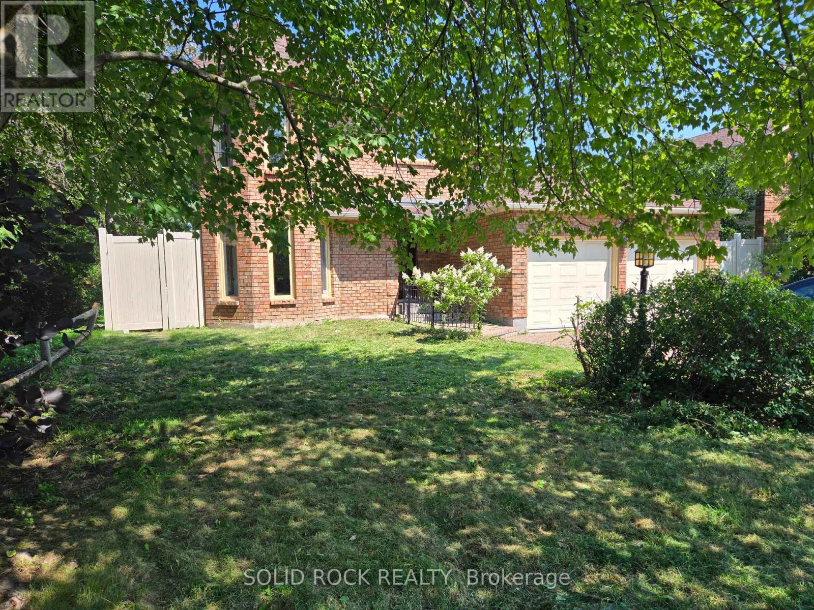 54 Huntsman Crescent, Ottawa, Ontario  K2M 1C4 - Photo 2 - X13564070