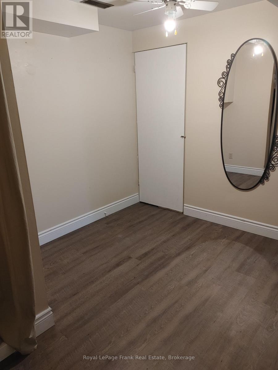 832 Ferndale Street, Oshawa, Ontario  L1J 5L7 - Photo 7 - E13636534