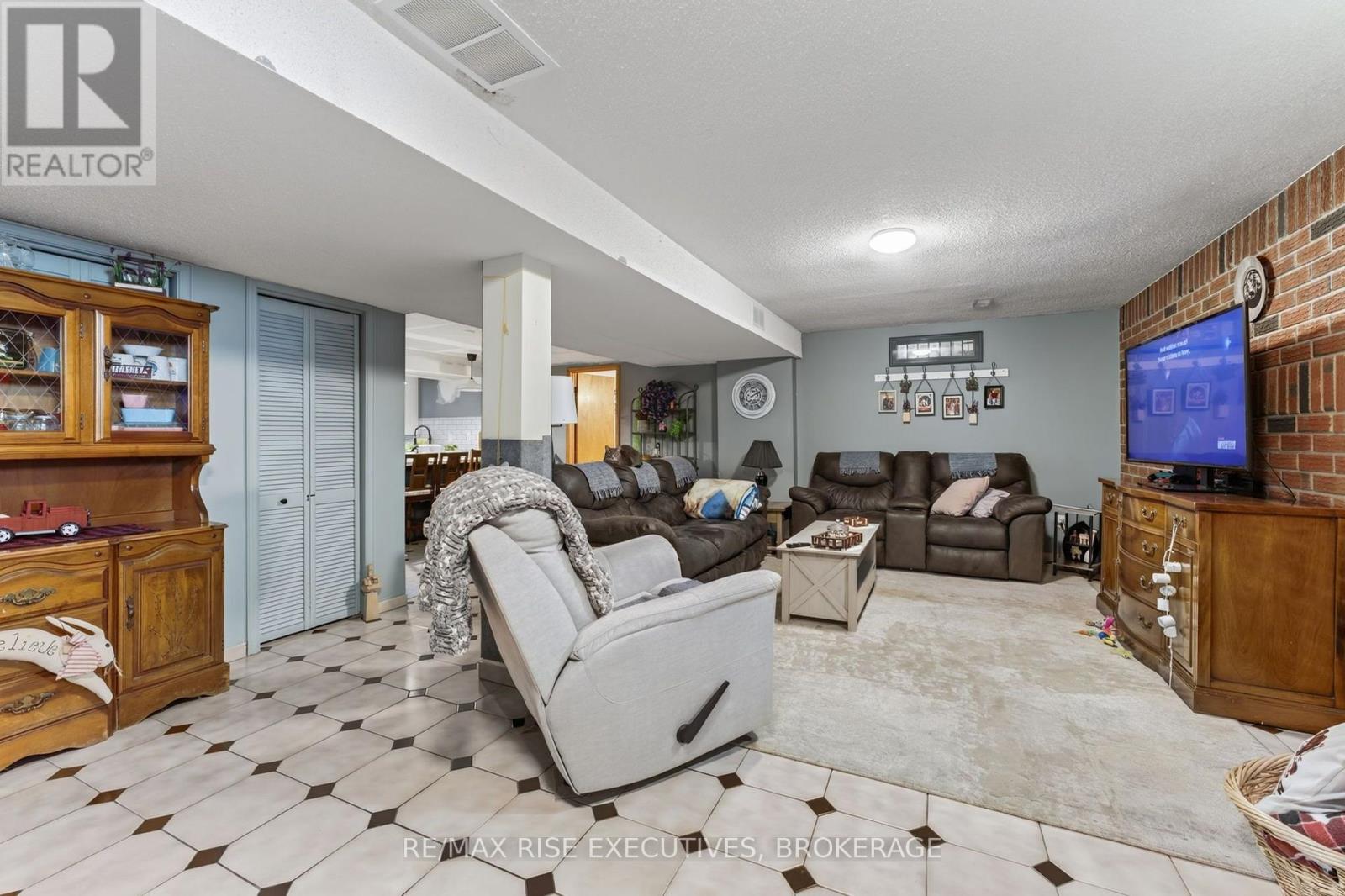 617 Rivermeade Avenue, Kingston, Ontario  K7M 7Z5 - Photo 32 - X13636360