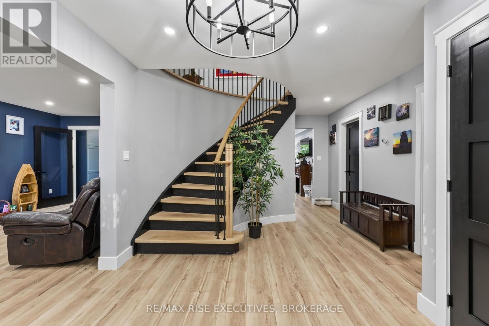 617 Rivermeade Avenue, Kingston, Ontario K7M 7Z5 - Photo 4 - X13636360