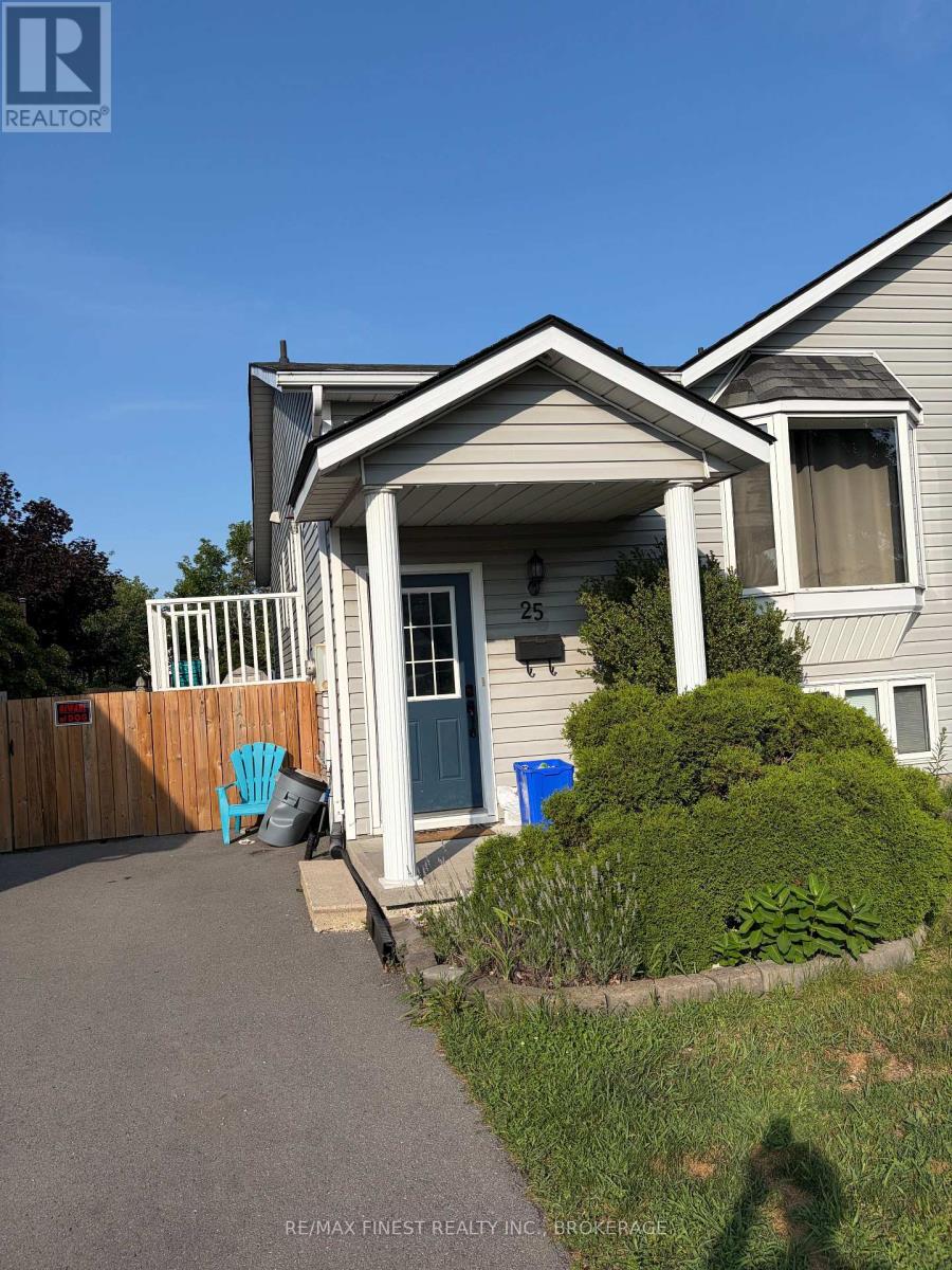 25 CLIFFORD STREET, Loyalist, Ontario