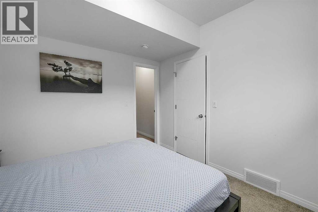 17 Yorkstone Way SW, Calgary, Alberta  T2X 4K6 - Photo 45 - A2302407