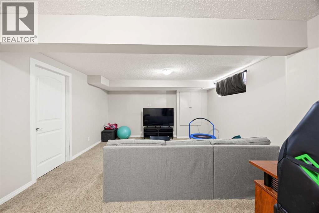 76 Crystal Shores Heights, Okotoks, Alberta  T1S 2K9 - Photo 33 - A2306208