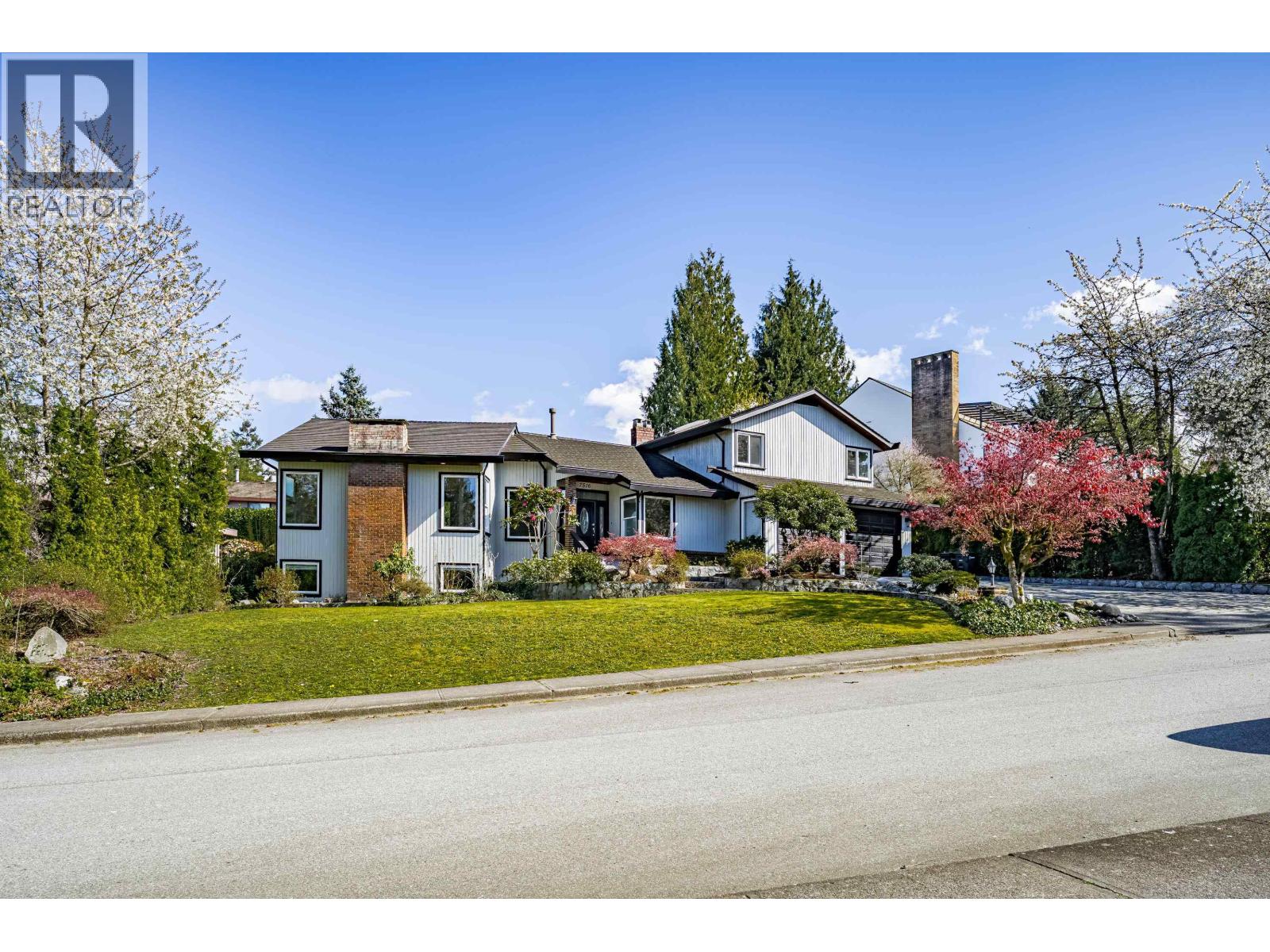 7516 Lambeth Drive, Burnaby, British Columbia  V5E 1Z4 - Photo 5 - R3152275