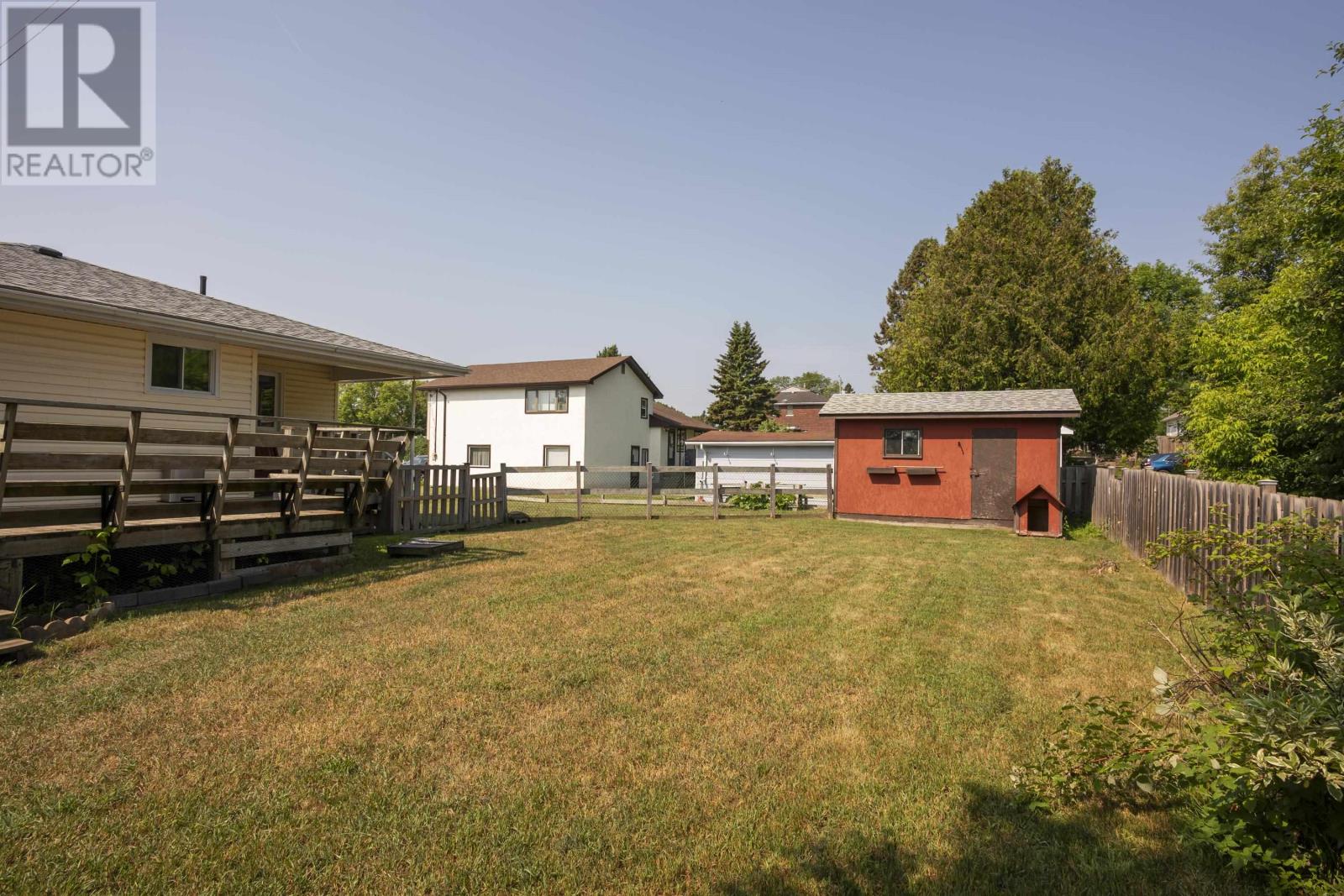 40 Lawrence Ave, Thunder Bay, Ontario  P7A 6X5 - Photo 43 - TB2601930