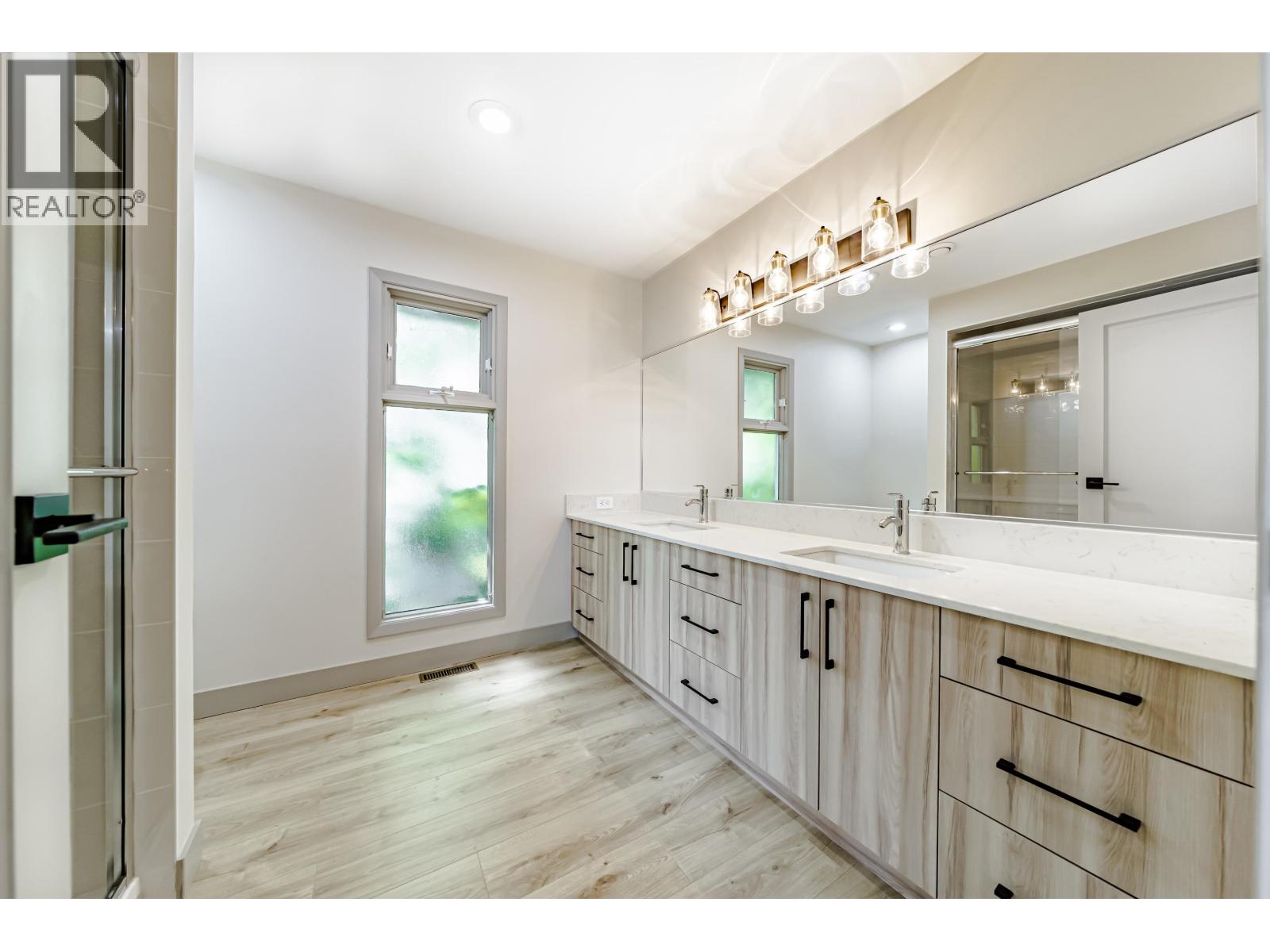 7516 Lambeth Drive, Burnaby, British Columbia  V5E 1Z4 - Photo 21 - R3152275