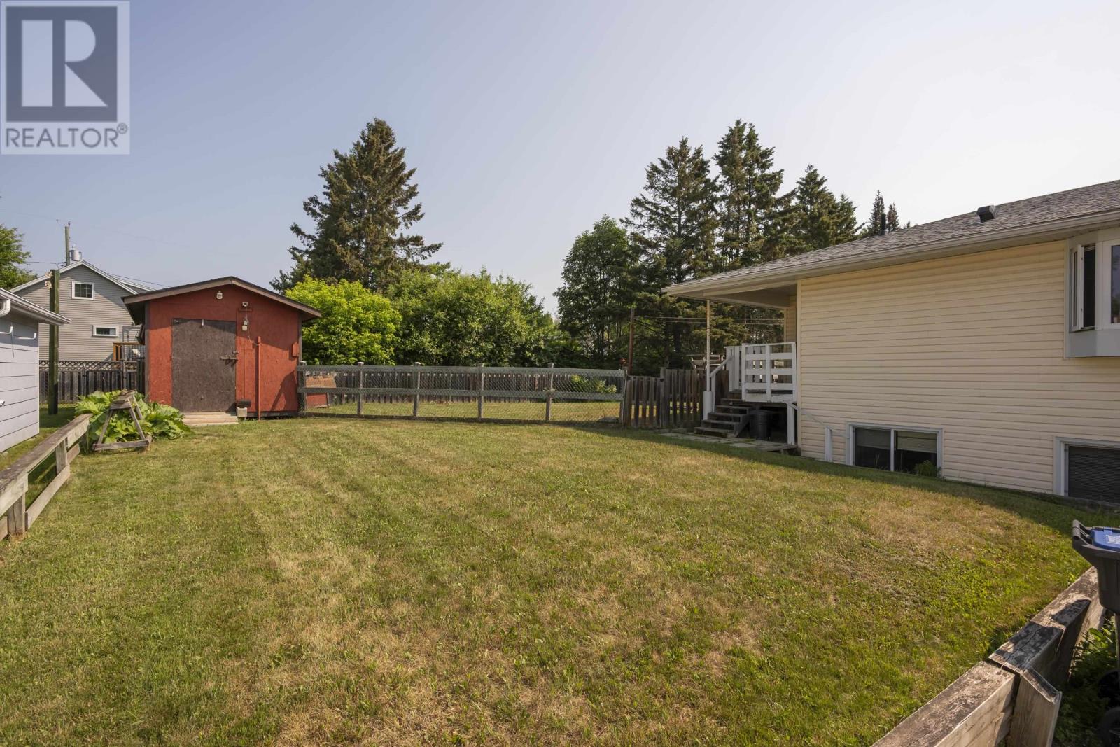 40 Lawrence Ave, Thunder Bay, Ontario  P7A 6X5 - Photo 46 - TB2601930