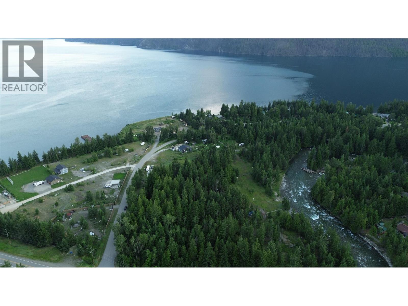 153 Rosebery Road, New Denver, British Columbia  V0G 1S1 - Photo 3 - 10394101
