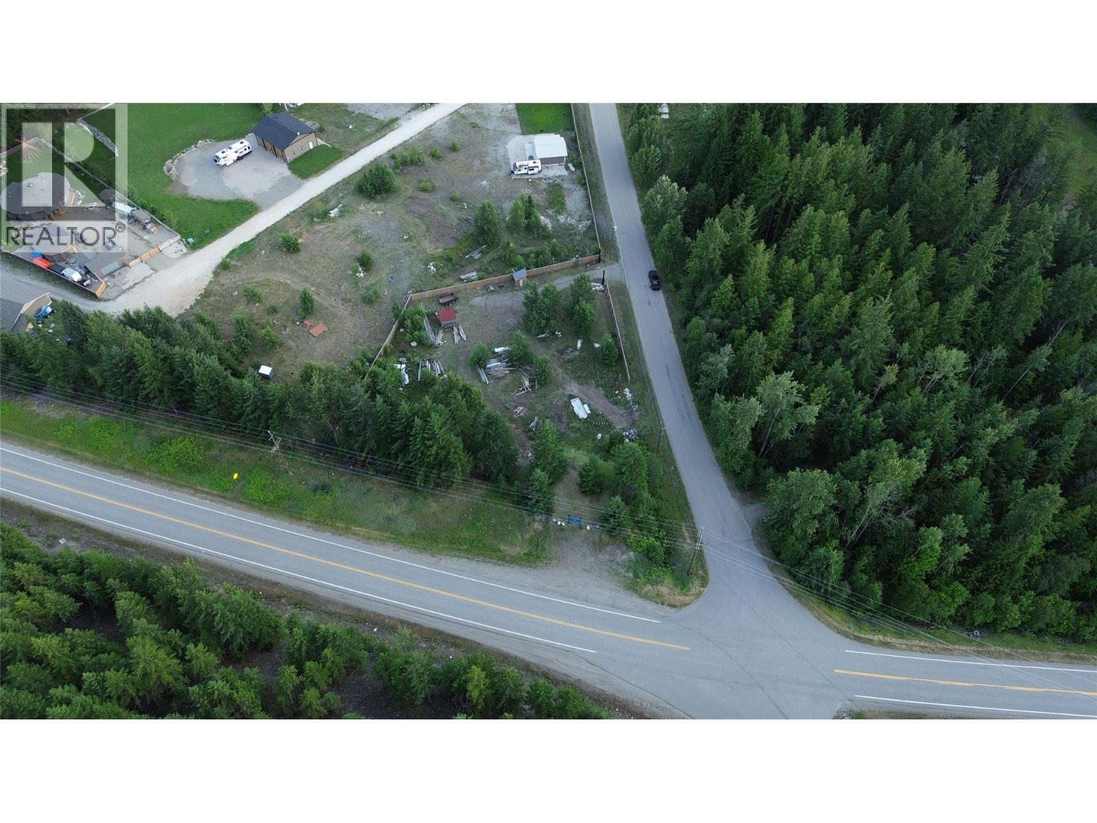 153 Rosebery Road, New Denver, British Columbia  V0G 1S1 - Photo 8 - 10394101