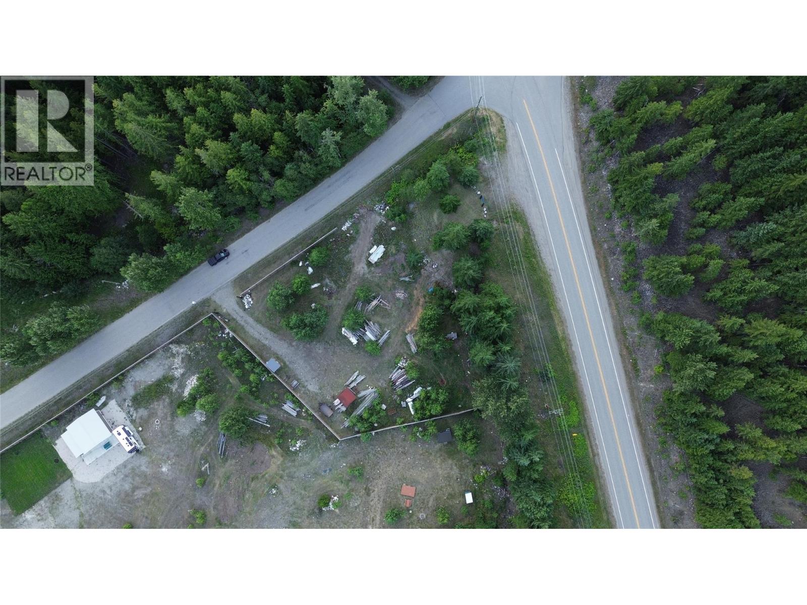 153 Rosebery Road, New Denver, British Columbia  V0G 1S1 - Photo 9 - 10394101