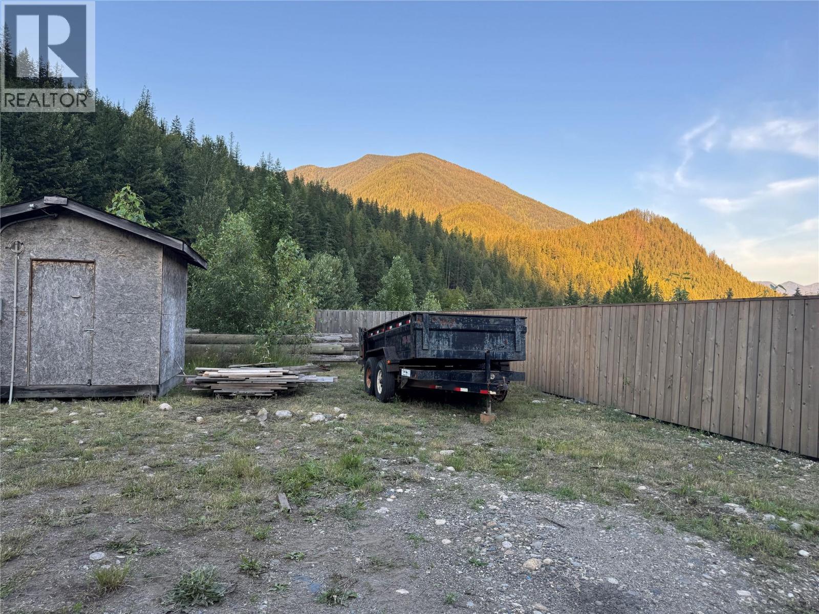 153 Rosebery Road, New Denver, British Columbia  V0G 1S1 - Photo 19 - 10394101