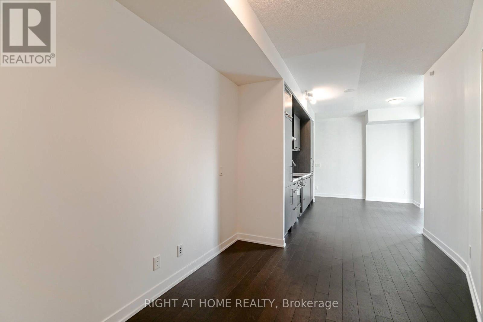 N821 - 120 Bayview Avenue, Toronto, Ontario  M5A 0G4 - Photo 13 - C13636366