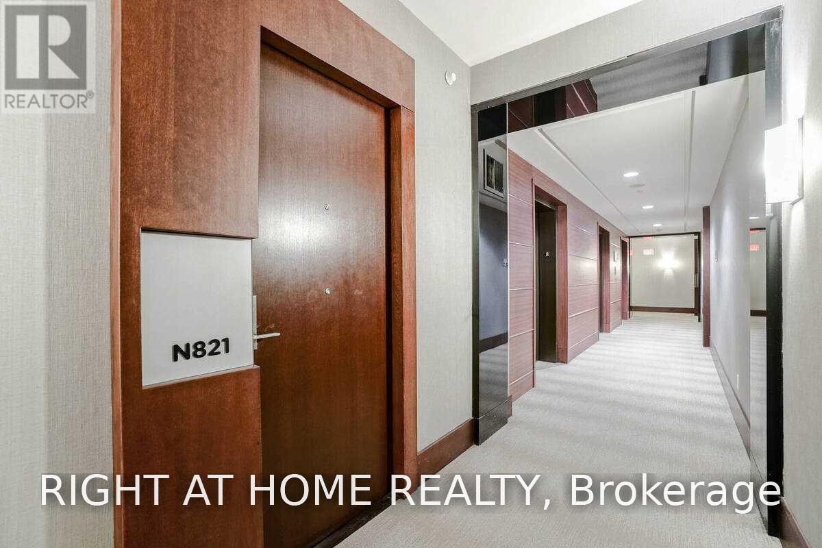 N821 - 120 Bayview Avenue, Toronto, Ontario  M5A 0G4 - Photo 4 - C13636366