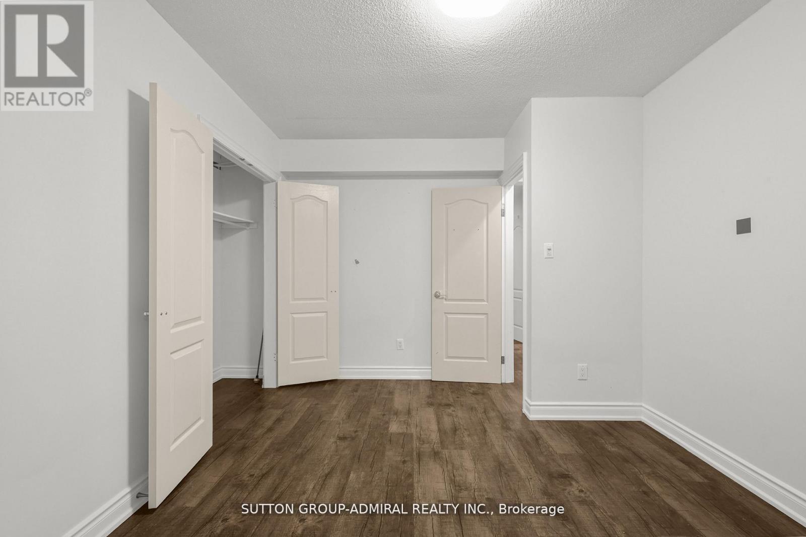 48 Berkindale Drive, Toronto, Ontario  M2L 1Z8 - Photo 31 - C13636408