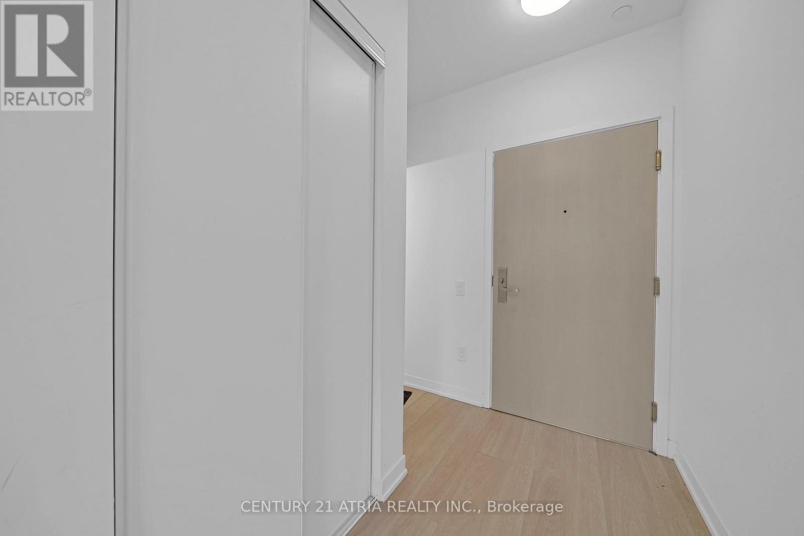 1124 - 500 Wilson Avenue, Toronto, Ontario  M3H 0E5 - Photo 2 - C13636442