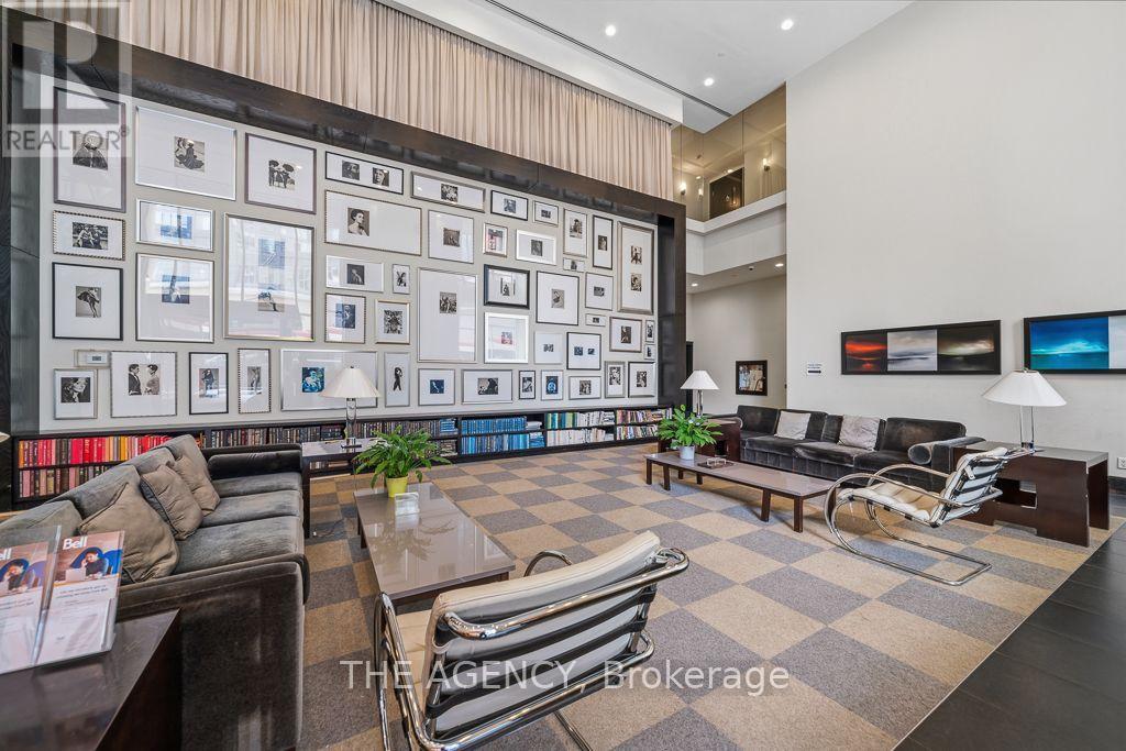 1314 - 438 King Street W, Toronto, Ontario  M5V 3T9 - Photo 3 - C13636478