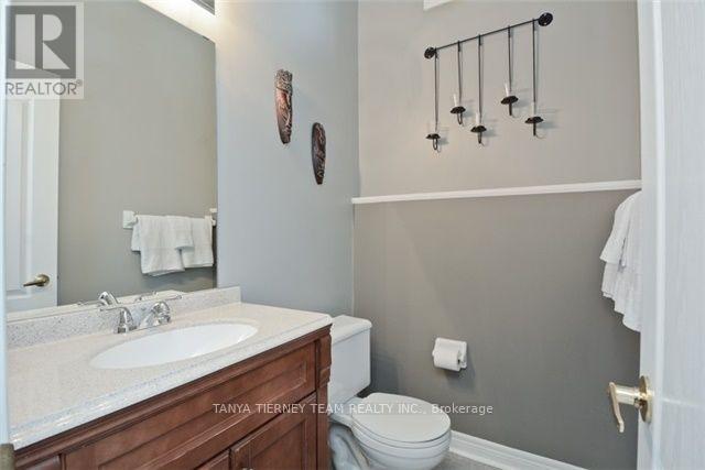 64 Melody Drive, Whitby, Ontario  L1M 1K2 - Photo 11 - E13636340
