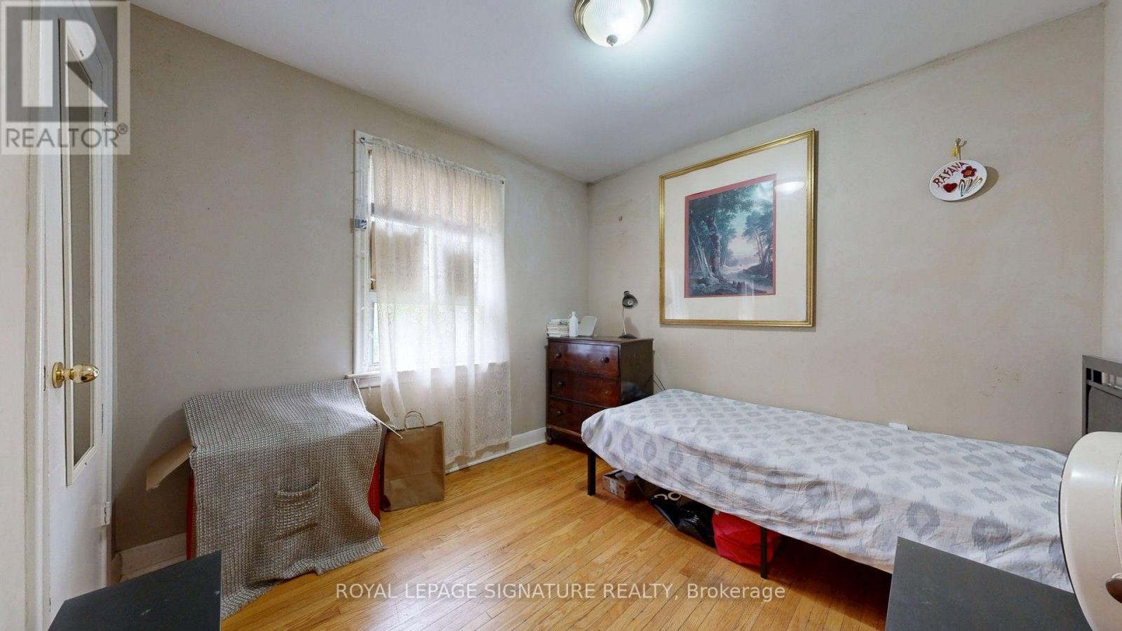 256 Ferris Road, Toronto, Ontario  M4B 1H6 - Photo 7 - E13636372
