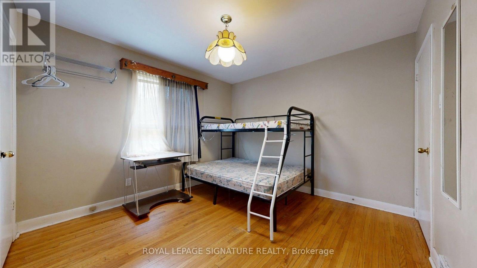 256 Ferris Road, Toronto, Ontario  M4B 1H6 - Photo 8 - E13636372