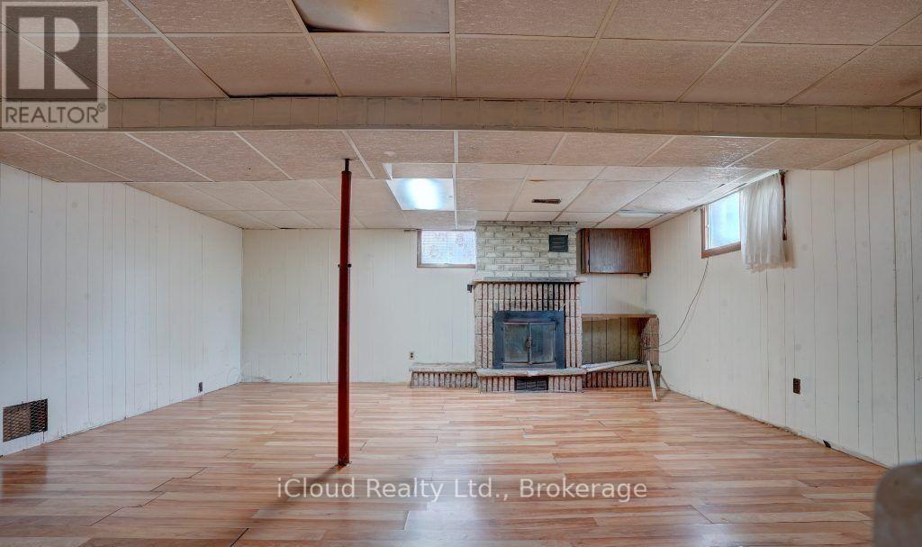 325 Dyson Road, Pickering, Ontario  L1W 2N1 - Photo 16 - E13636448