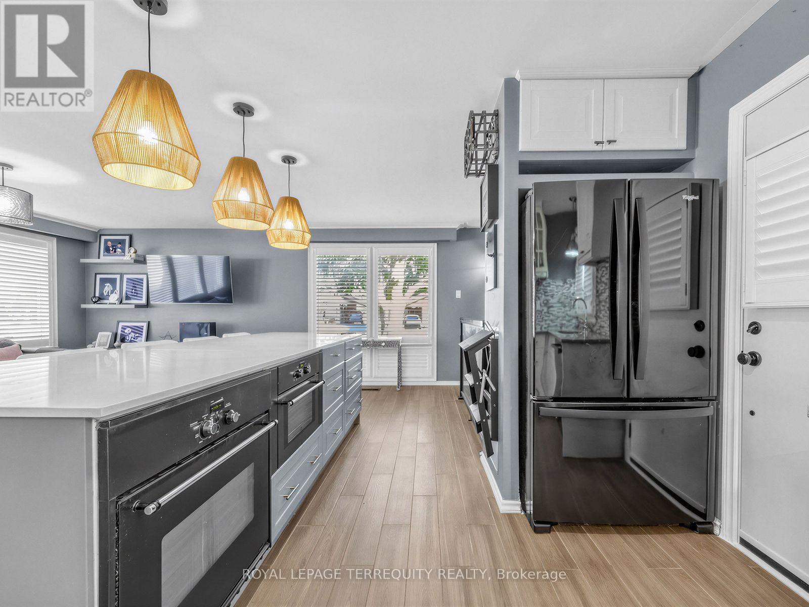 29 Sedgewick Crescent, Toronto, Ontario  M1K 3T5 - Photo 14 - E13636528