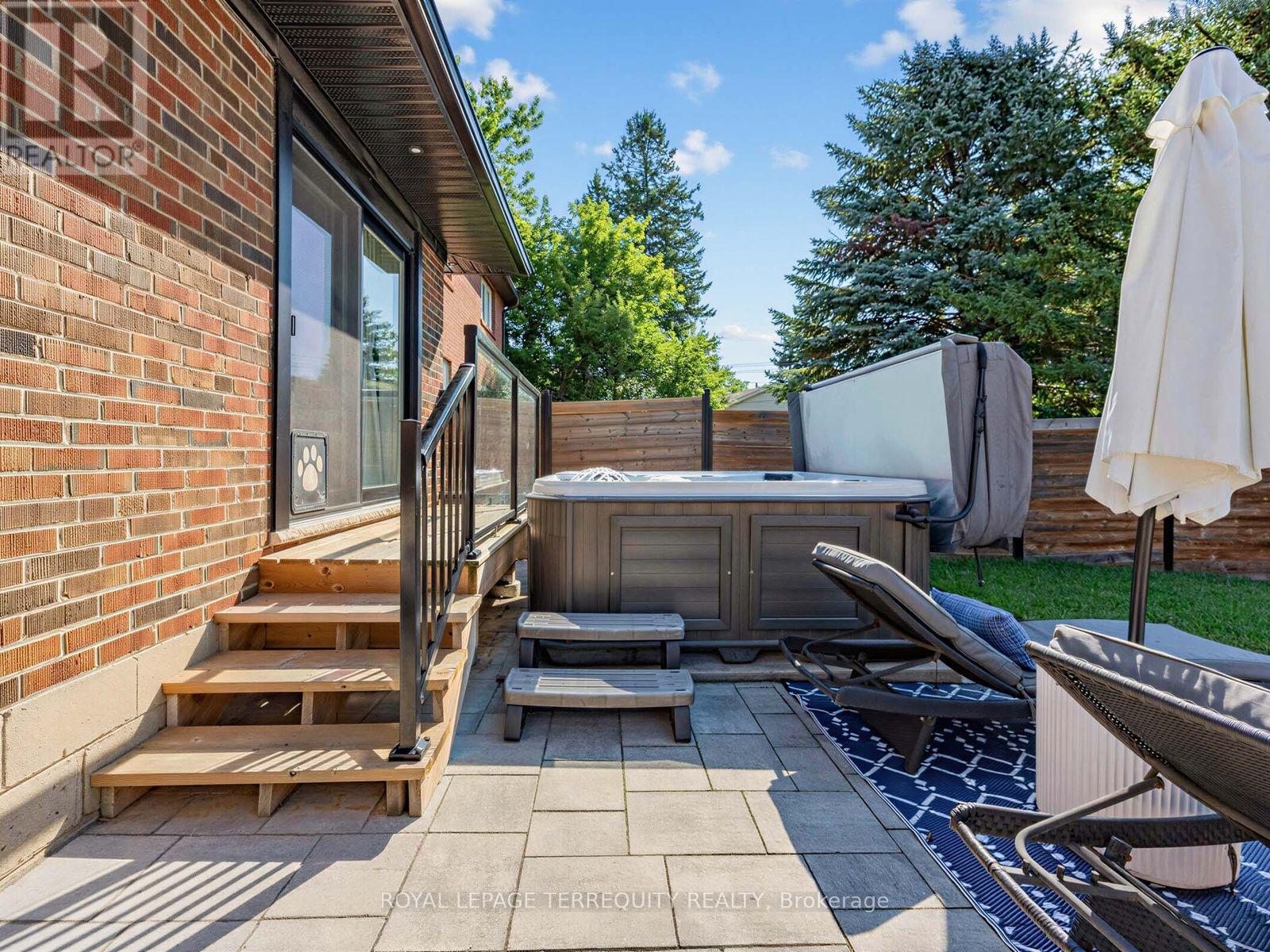 29 Sedgewick Crescent, Toronto, Ontario  M1K 3T5 - Photo 37 - E13636528