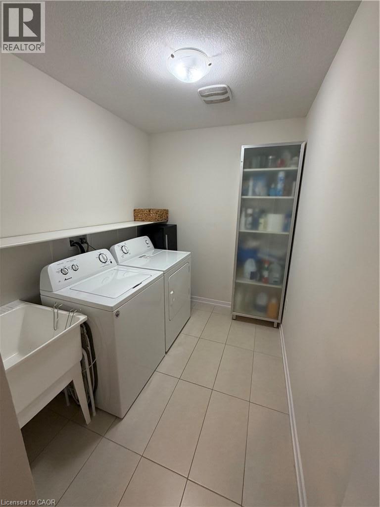 115 Pagebrook Crescent, Stoney Creek, Ontario  L8J 0K7 - Photo 23 - 40853021