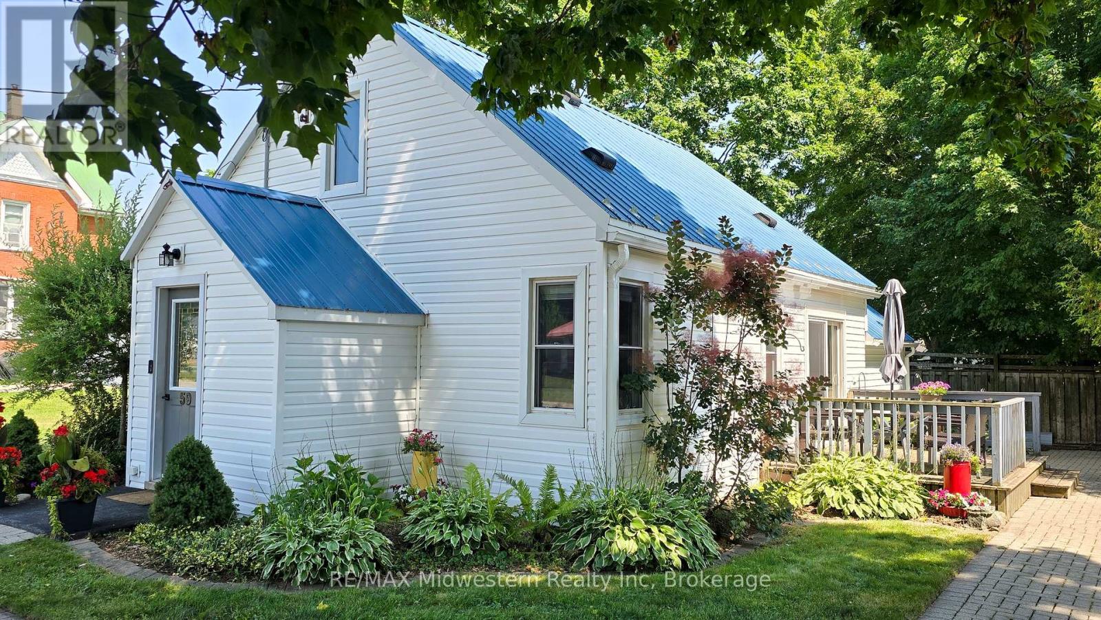 59 Flora Street, Huron East, Ontario  N0G 1H0 - Photo 2 - X13636362