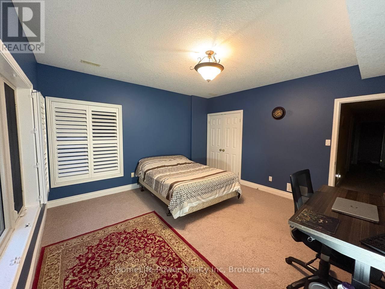 228 The Lions Gate, Waterloo, Ontario  N2L 6M5 - Photo 28 - X13636368