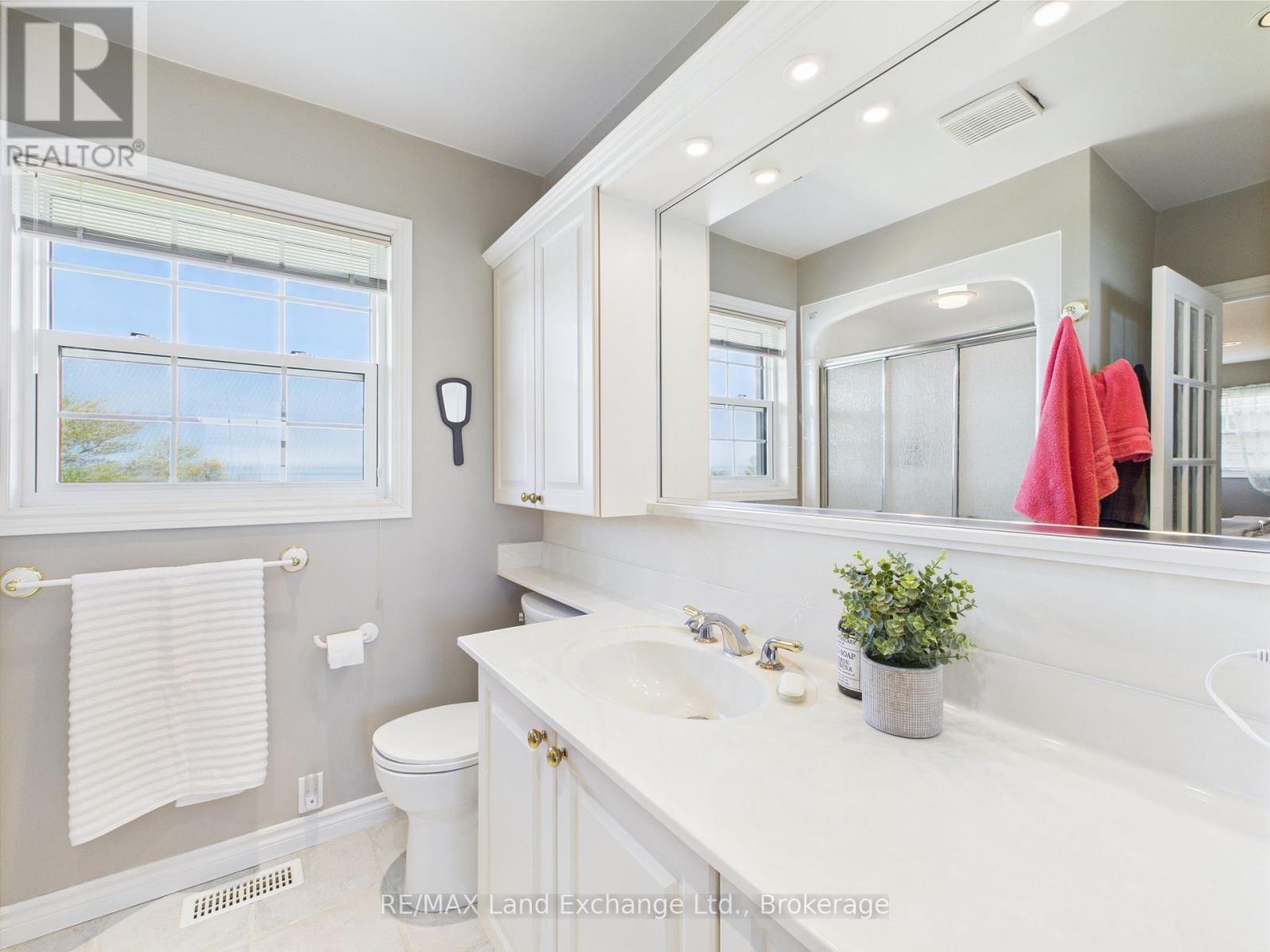 422 Penetangore Row, Kincardine, Ontario  N2Z 2J7 - Photo 26 - X13636472