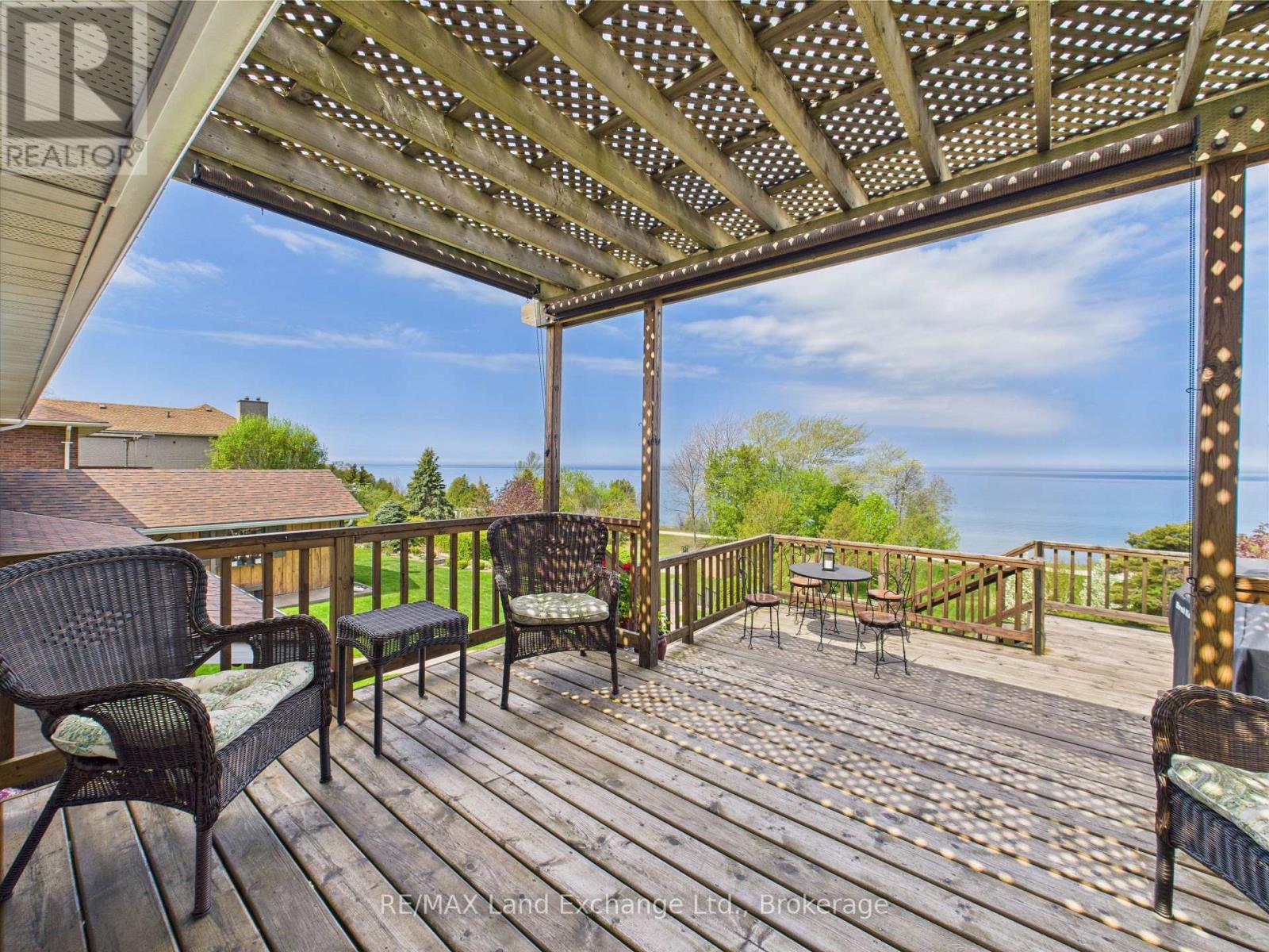 422 Penetangore Row, Kincardine, Ontario  N2Z 2J7 - Photo 7 - X13636472