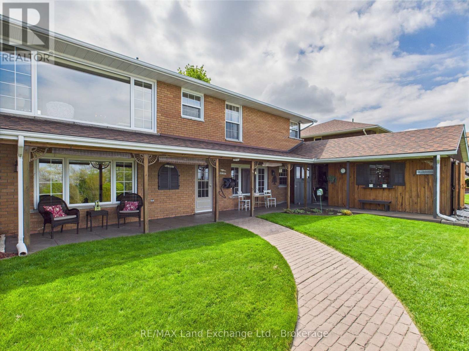 422 Penetangore Row, Kincardine, Ontario  N2Z 2J7 - Photo 9 - X13636472
