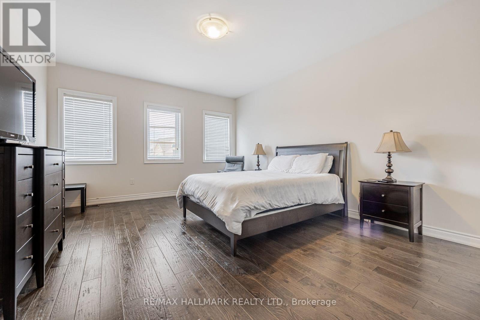 7 Calamint Lane, Richmond Hill, Ontario  L4E 1C3 - Photo 8 - N13636352