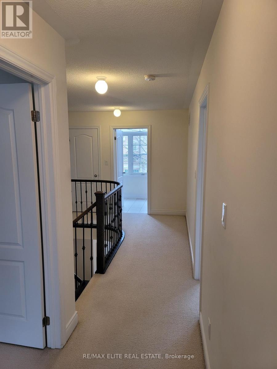 959 Ernest Cousins Circle, Newmarket, Ontario  L3X 0B7 - Photo 19 - N13636450