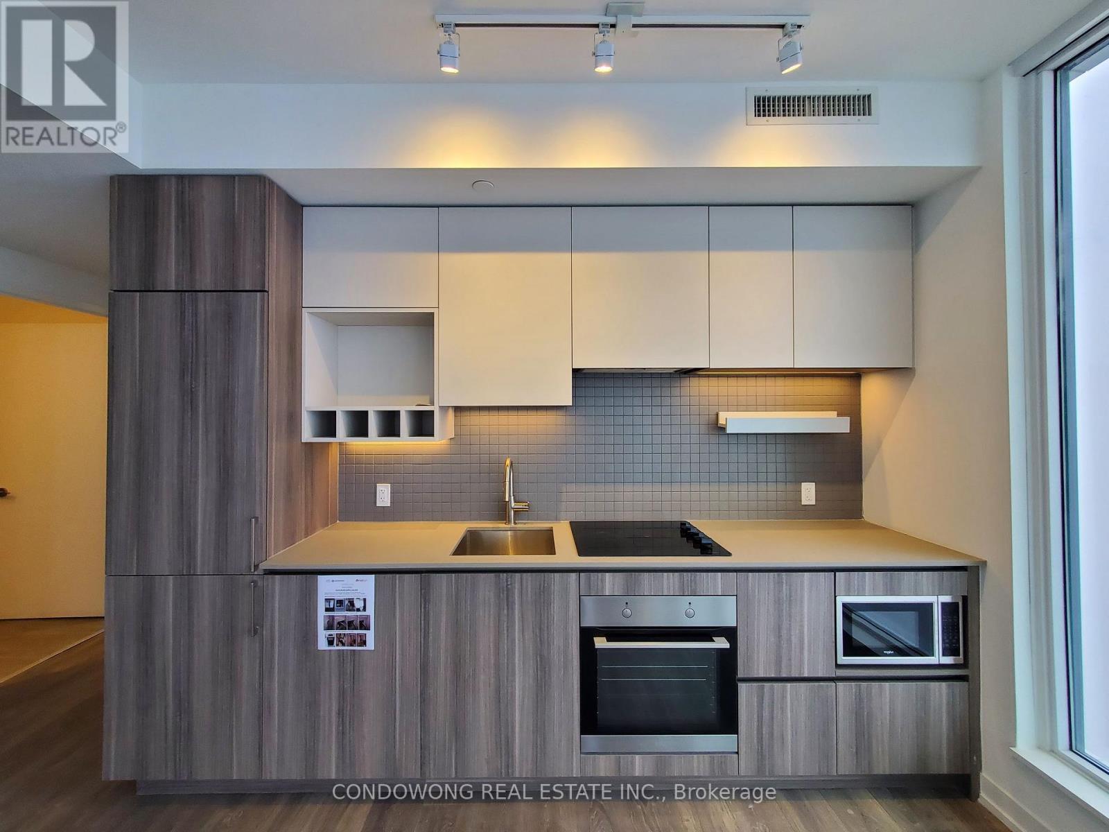 2610 - 5 Buttermill Avenue, Vaughan (Vaughan Corporate Centre), Ontario  L4K 0J5 - Photo 3 - N13636512