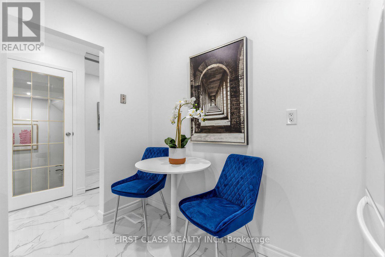8 - 16 Woodglen Way, Markham, Ontario  L3R 3A8 - Photo 13 - N13636524