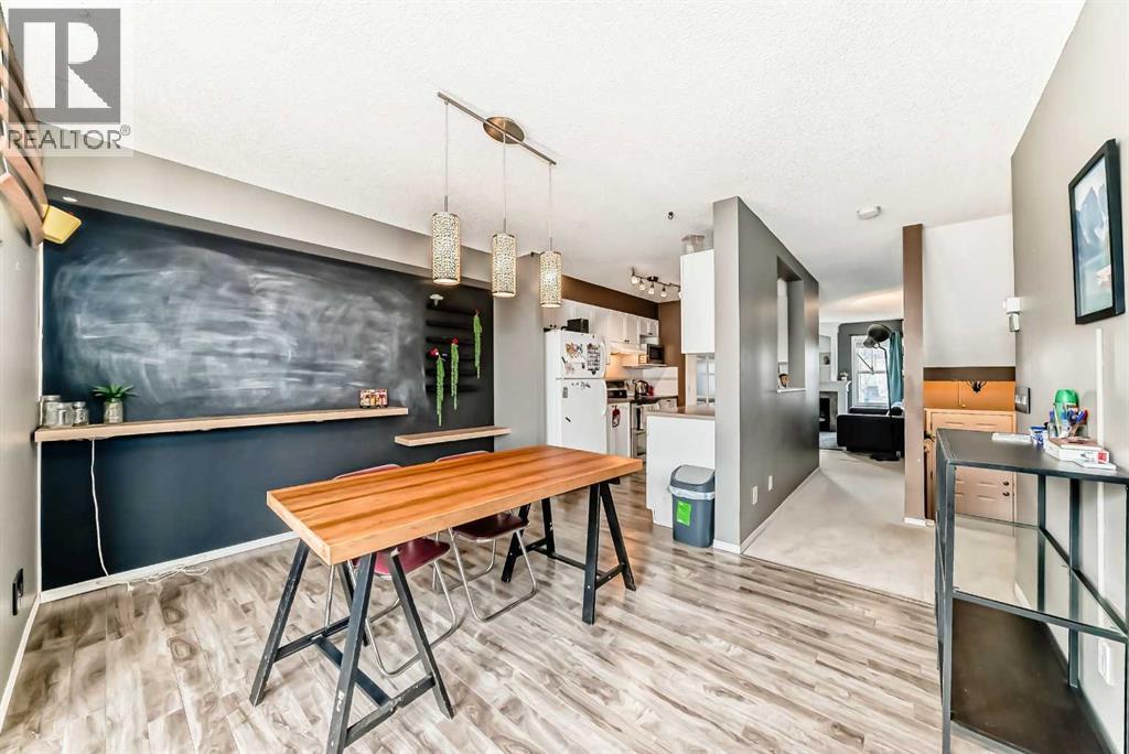 112 Country Village Cape NE, Calgary, Alberta  T3K 5J7 - Photo 18 - A2306155