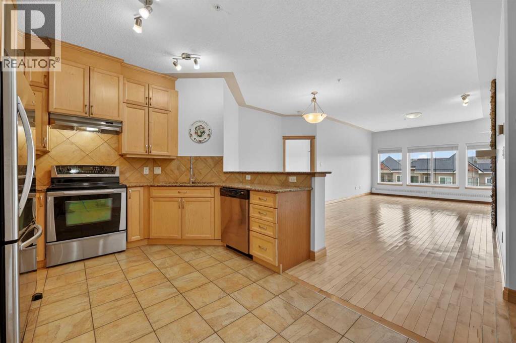 503, 30 Discovery Ridge Close SW, Calgary, Alberta  T3H 5X5 - Photo 6 - A2307380