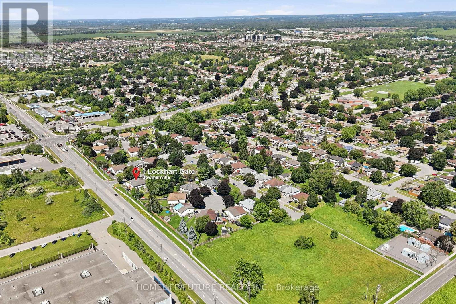 1 Lockhart Gate, Clarington, Ontario  L1C 4K9 - Photo 3 - E13549756